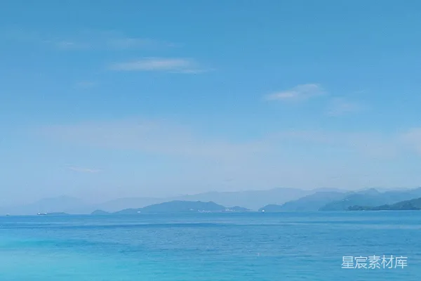 高清摄影 静谧的码头与清澈的海景