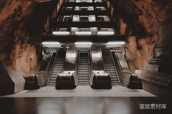 高清摄影 地下车站的静谧时光
