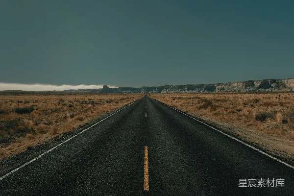 高清摄影 荒漠中的孤独公路