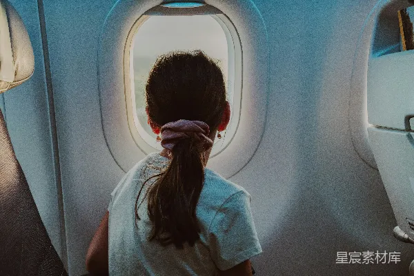 高清摄影 飞机上的旅行者