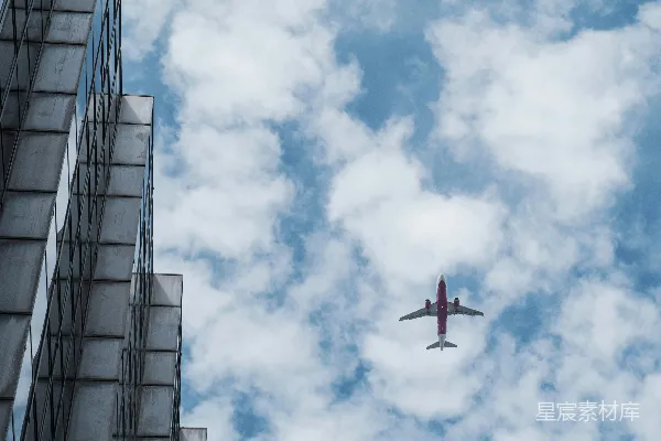 高清摄影 空中飞过的飞机