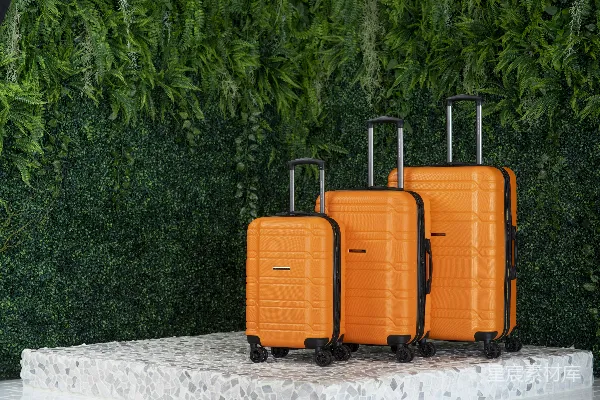 高清摄影 橙色旅行箱套装