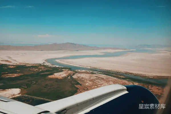 高清摄影 空中俯瞰大漠与河流