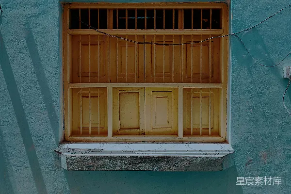 高清摄影 老式窗户与青色墙壁