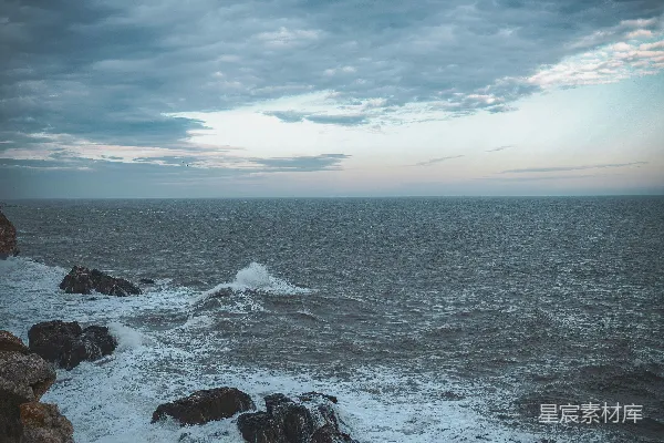 高清摄影 波涛汹涌的海岸线
