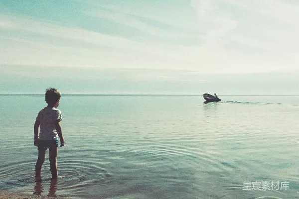 高清摄影 海边的童年时光