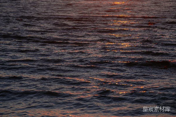 高清摄影 夕阳下的海浪