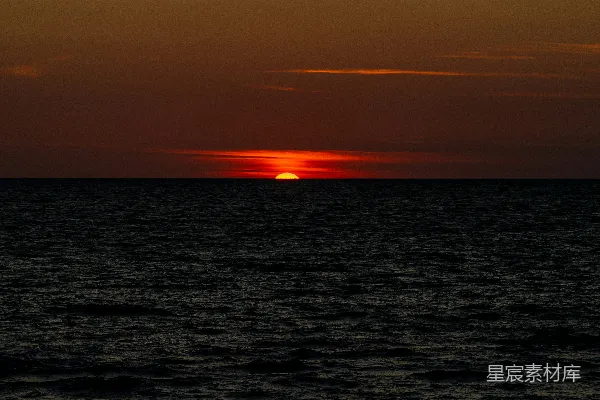 高清摄影 夕阳下的海景