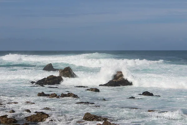 高清摄影 波涛汹涌的海岸
