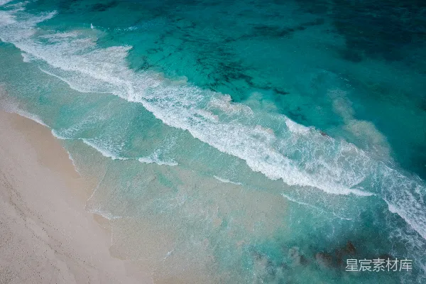 高清摄影 碧海蓝天：海滩与海浪的自然美景