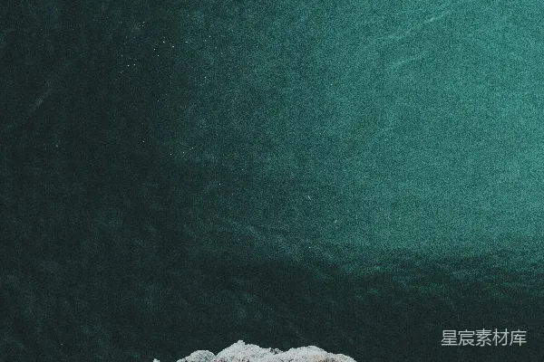 高清摄影 海边礁石的静谧时光