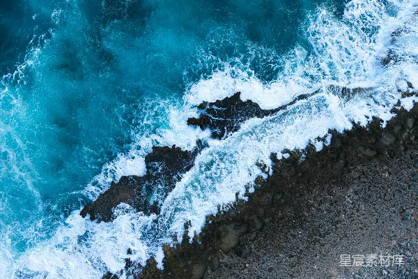 高清摄影 海浪冲刷岩石