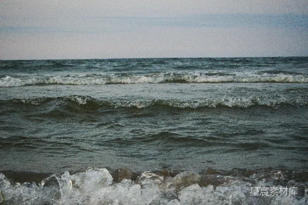 高清摄影 海浪与岩石