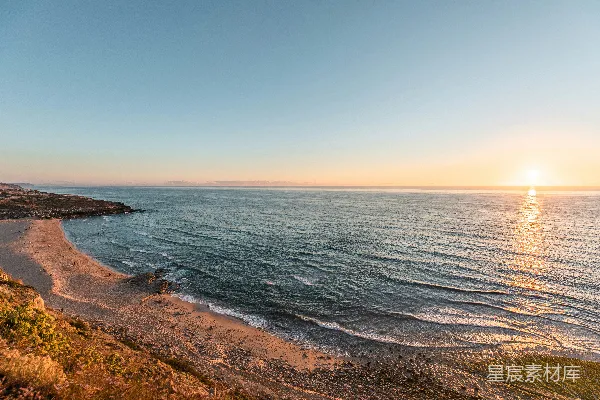 高清摄影 日落海滩的宁静时刻