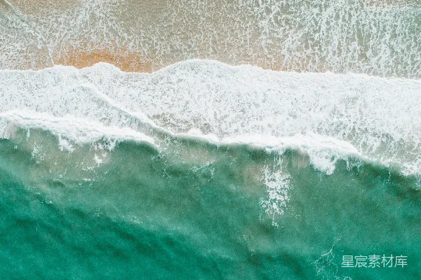 高清摄影 海浪拍打沙滩