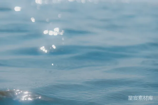 高清摄影 水波粼粼的夏日海滩