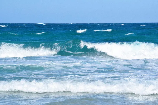 高清摄影 海浪拍打海岸