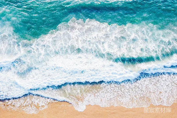 高清摄影 俯瞰海滩与海浪