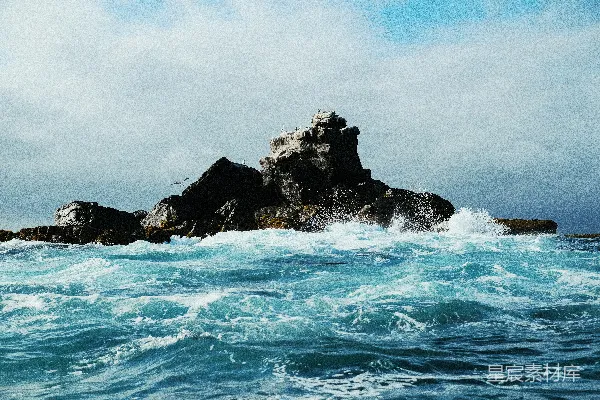 高清摄影 海浪拍打岩石