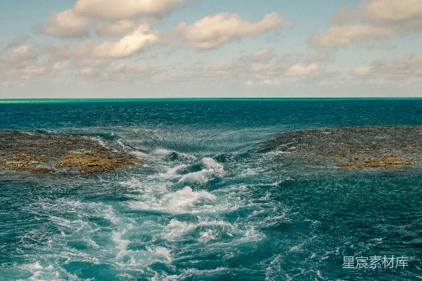 高清摄影 海浪与天空的交响曲