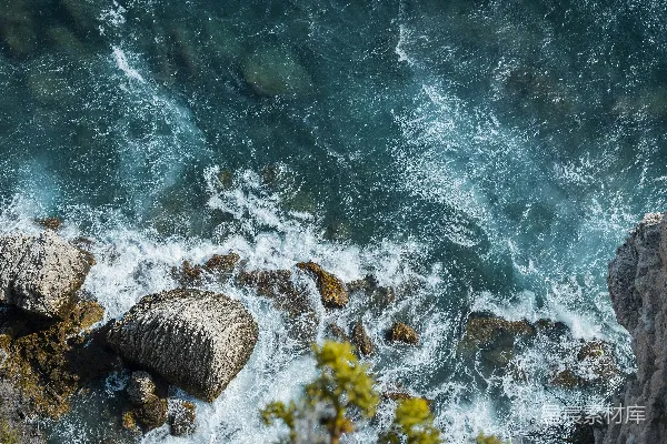 高清摄影 海浪拍打岩石