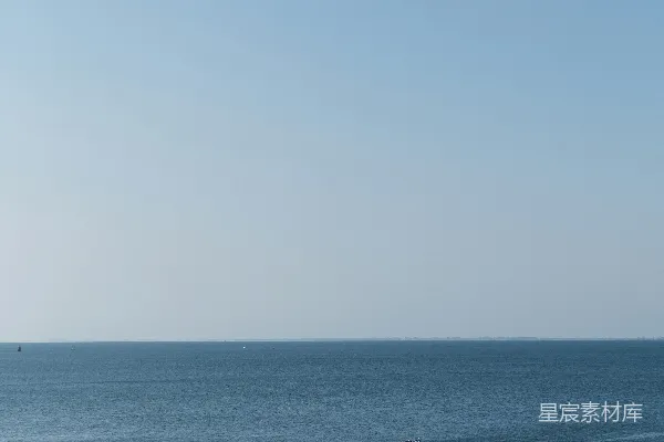 高清摄影 宁静海上的划船之旅