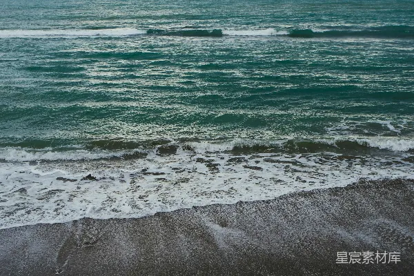 高清摄影 海浪拍打沙滩
