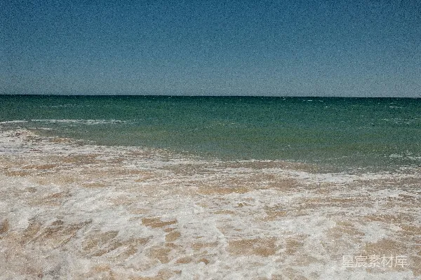 高清摄影 海滩上的海浪