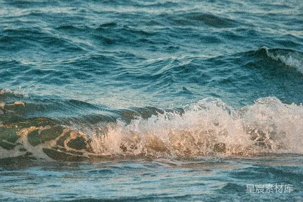 高清摄影 海浪的轻柔拍打