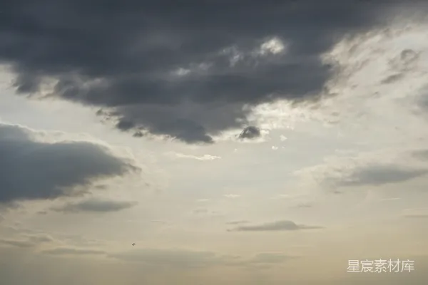 高清摄影 阴云密布的海景