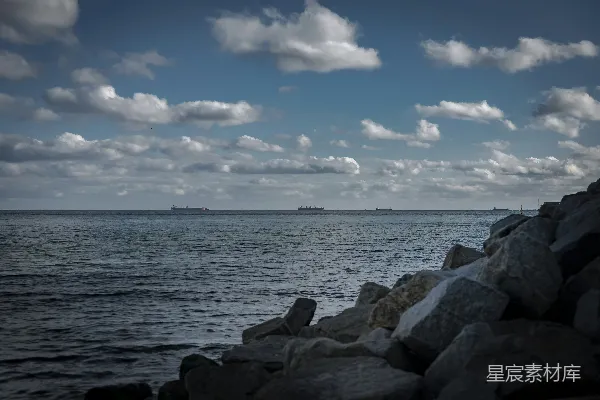 高清摄影 海岸边的平静海景