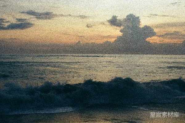 高清摄影 黄昏海浪与冲浪者