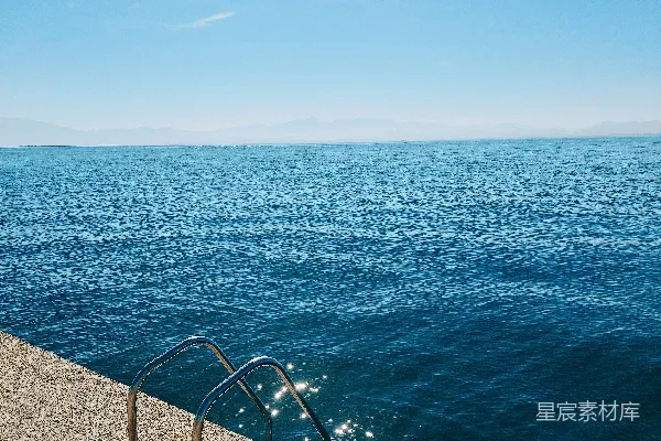 高清摄影 海边的阶梯