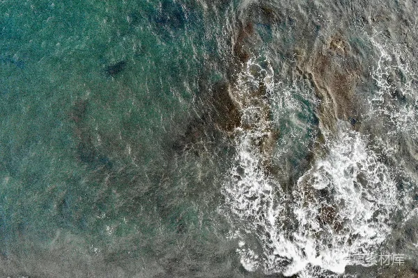 高清摄影 海浪拍打岩石