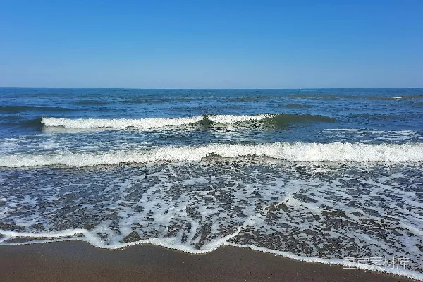 高清摄影 海浪拍打沙滩