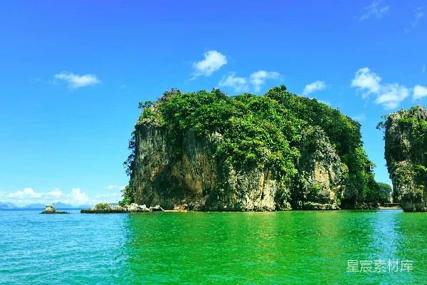高清摄影 碧海蓝天间的奇岩美景