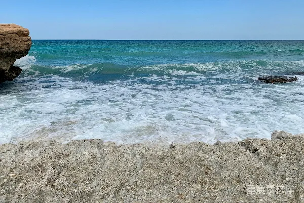 高清摄影 海岸边的浪花