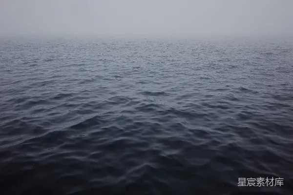 高清摄影 雾蒙蒙的海面