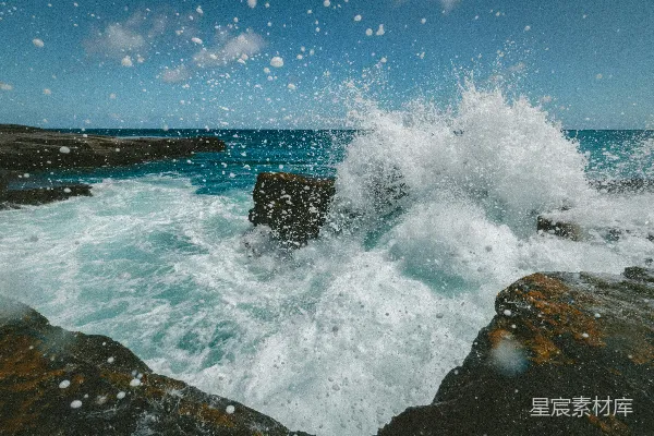 高清摄影 海浪冲击岩石