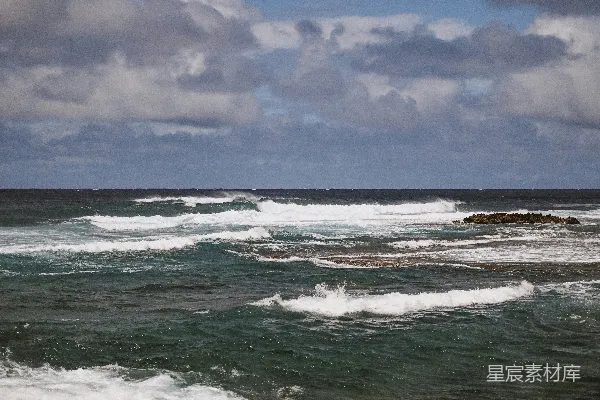 高清摄影 海浪与岩石