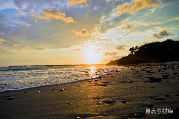 高清摄影 夕阳下的海滩