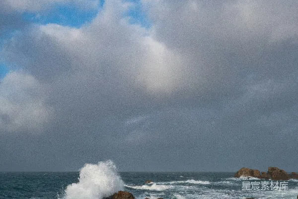 高清摄影 海浪冲击岩石的瞬间