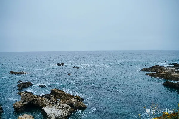 高清摄影 海风中的岩石海岸