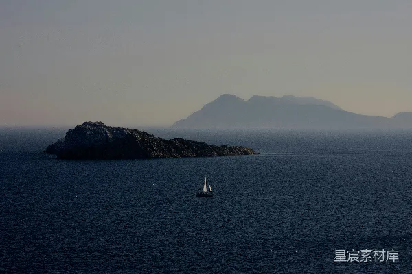 高清摄影 孤帆独影，静谧海景