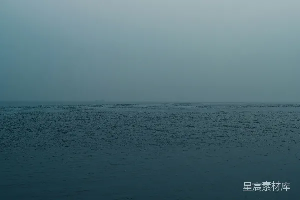 高清摄影 雾中航行