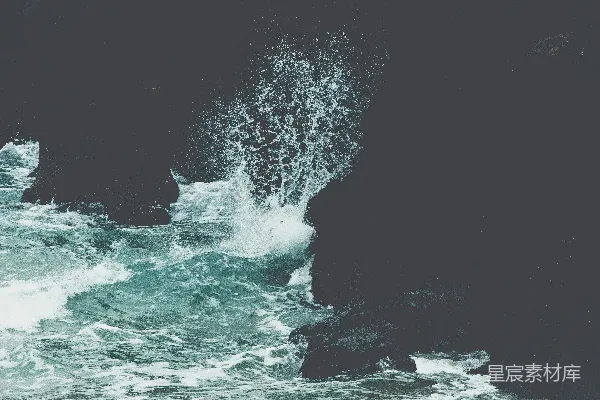 高清摄影 波涛汹涌的海岸