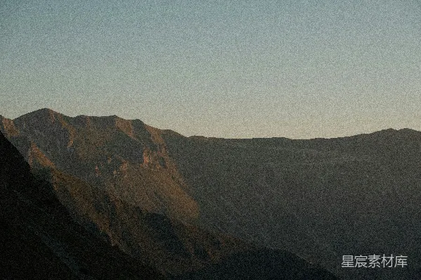 高清摄影 黄昏中的山脉