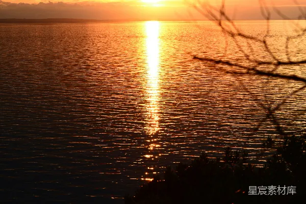 高清摄影 夕阳下的宁静海景