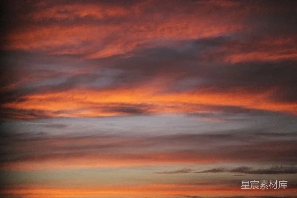 高清摄影 夕阳余晖下的云彩