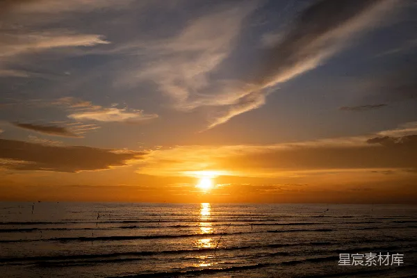 高清摄影 夕阳下的宁静海景